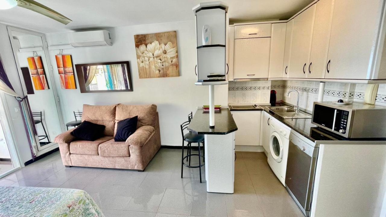 Bulto Carihuela Apartment Torremolinos Ngoại thất bức ảnh
